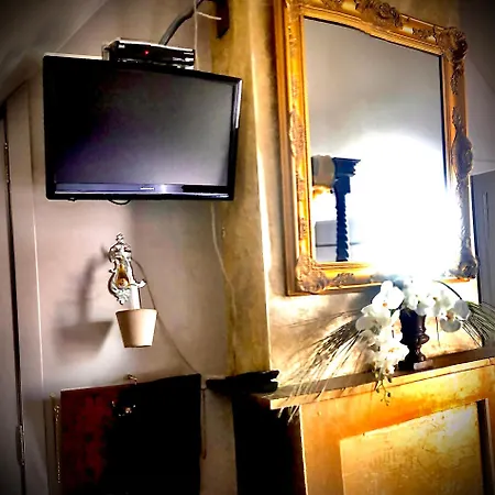 Bed and Breakfast Casa Lucinda Γάνδη